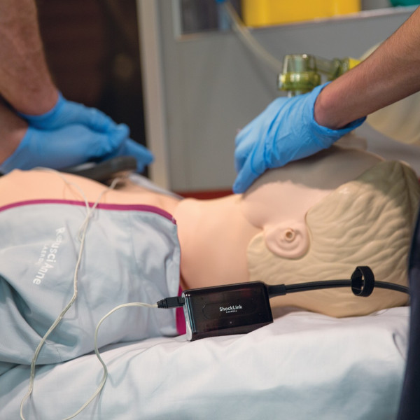 Sesja RKO na fantomie Resusci Anne i z użyciem ShockLink